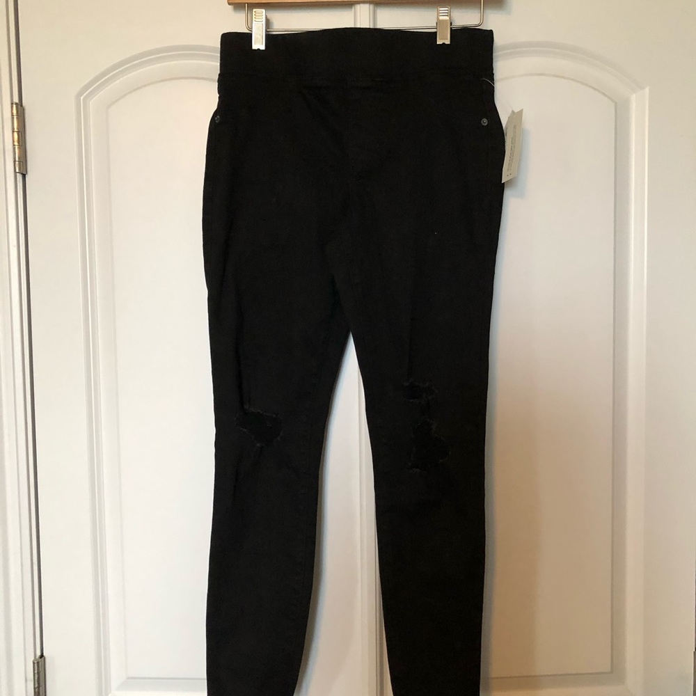 NWT Old Navy mid rise distressed jeggings in black